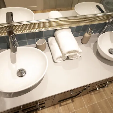 Greentree - With Private Pool Close To Budapest