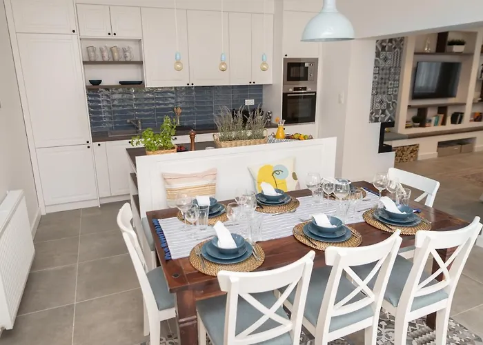 Greentree - With Private Pool Close To Budapest Villa *