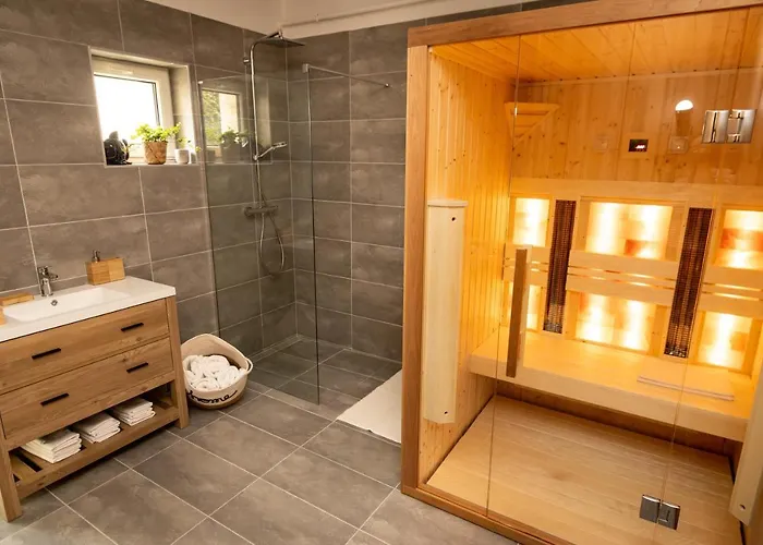 Greentree - With Private Pool Close To Budapest Budakalász